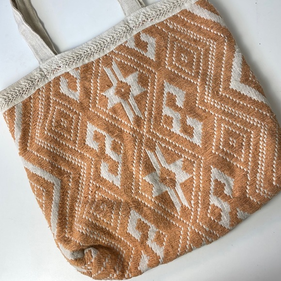 JADEtribe Woven Tote Bag - Picture 1 of 7